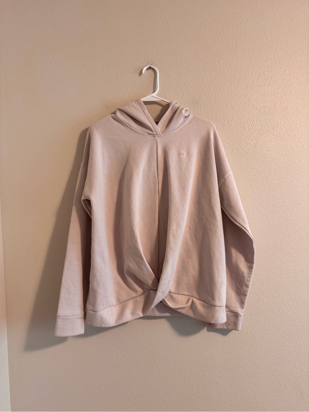 Under Armour Cream Twist-Front Pullover Hoodie